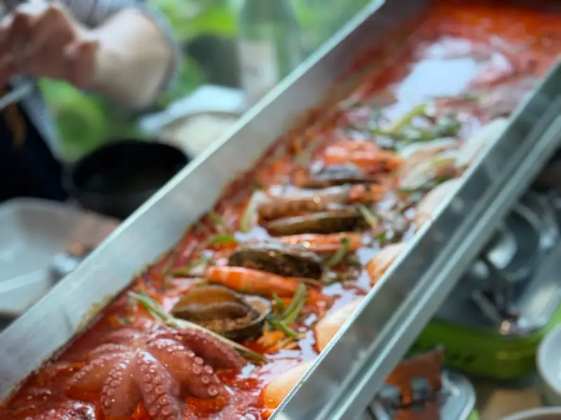 돌문어가 통째로 들어간 통갈치조림