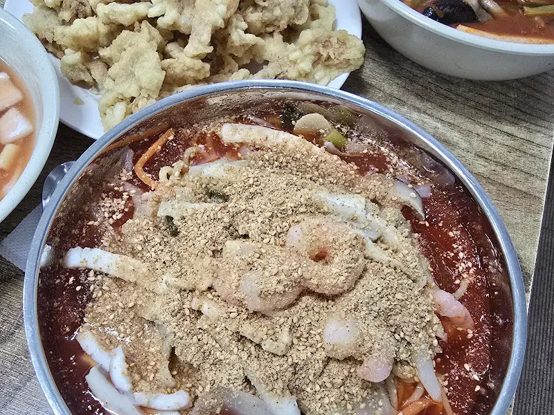 시원한 냉짬뽕 한 그릇