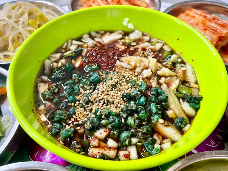 다슬기 양념장 클로즈업