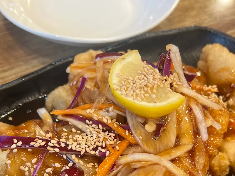 레몬 간장 탕수육 근접샷