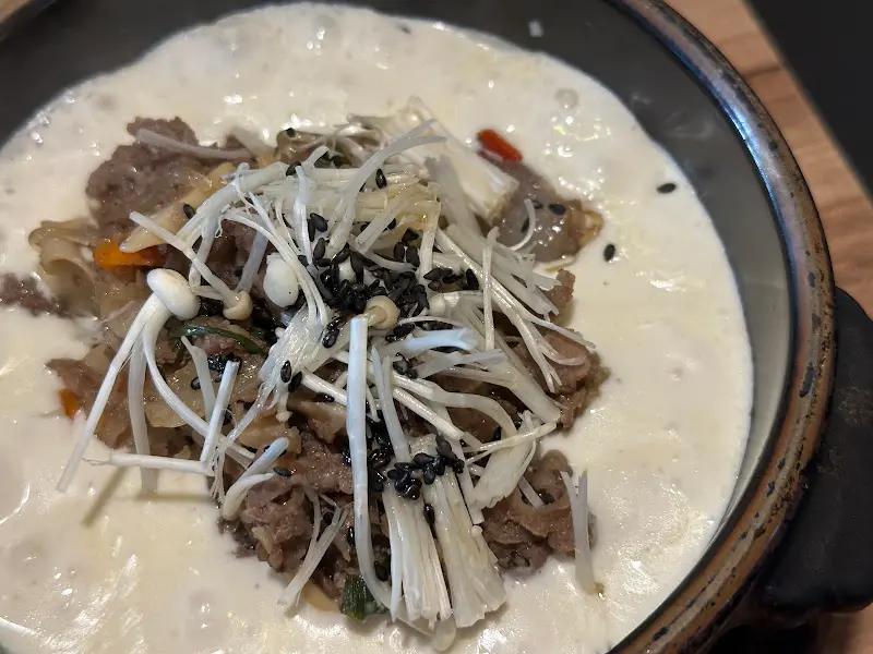 크림 뚝배기 불고기의 모습