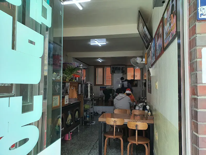 대성밀냉면 내부