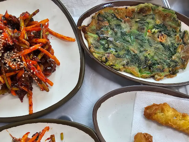 윤기가 흐르는 수육