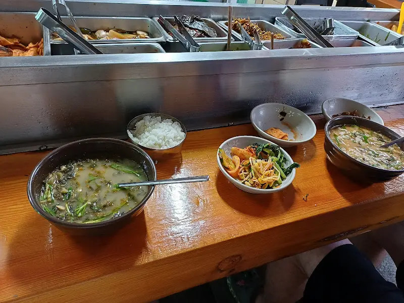 원조시락국 한 상 차림