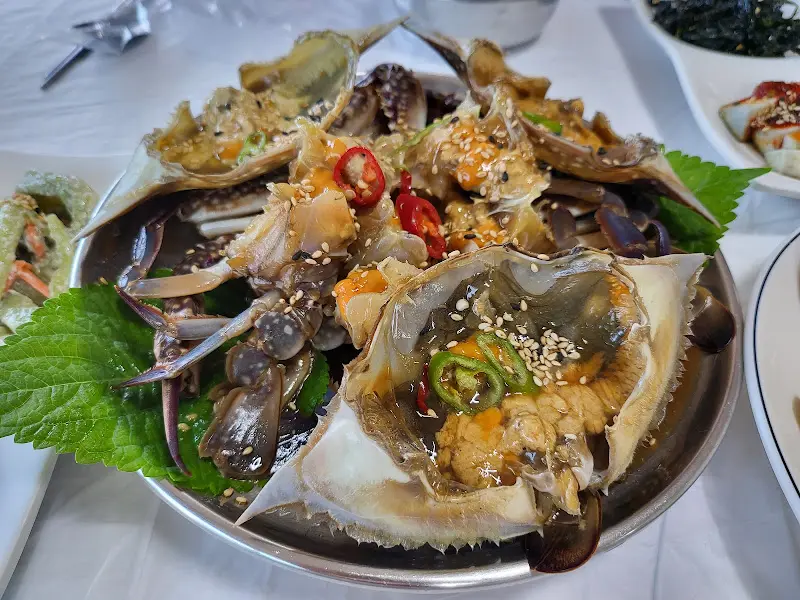 푸짐한 게장 한 상