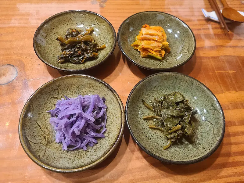 전영진 어가의 정갈한 반찬들