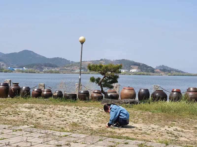 주남저수지 풍경과 장독대