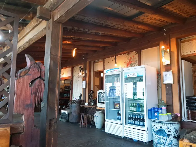 식당에서 바라본 주남저수지