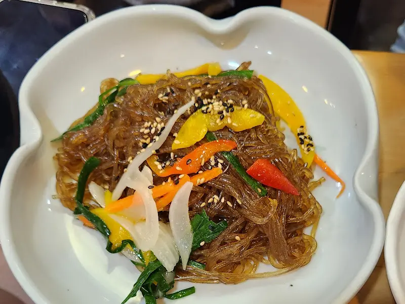 윤기가 흐르는 잡채