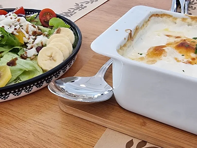 그라탕과 샐러드