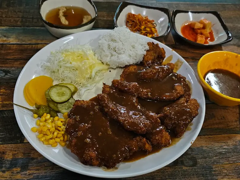 이소반 돈가스 한상차림