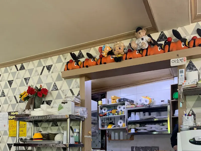 가게 내부 장식