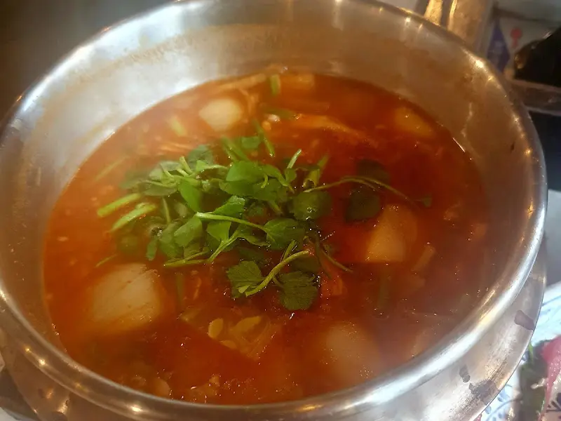 천포회관 김치찌개 클로즈업