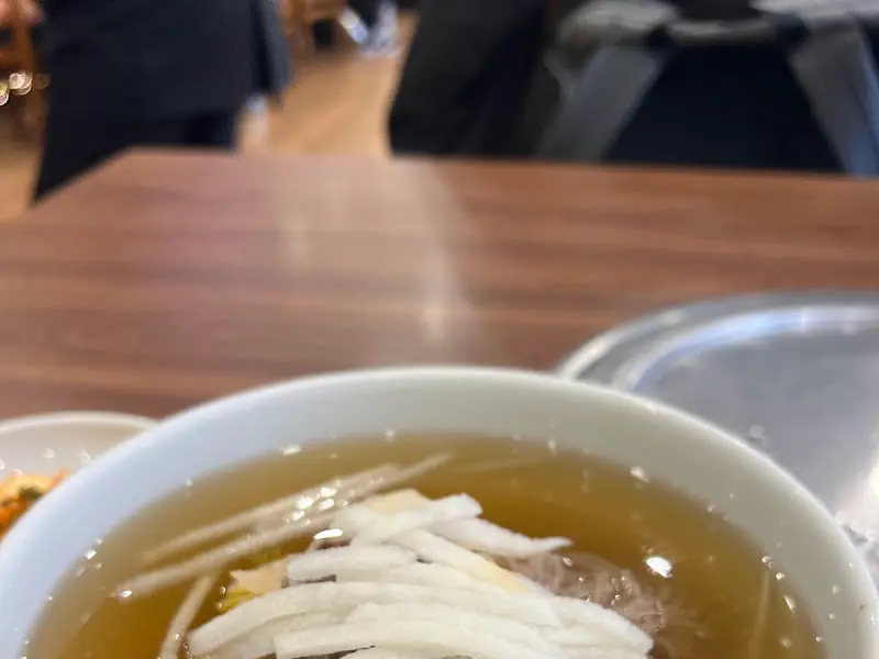 평양냉면 근접샷