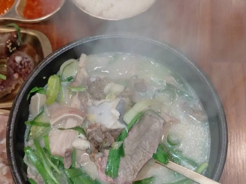 얼큰 순대국