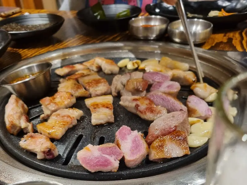 돼지갈비와 마늘