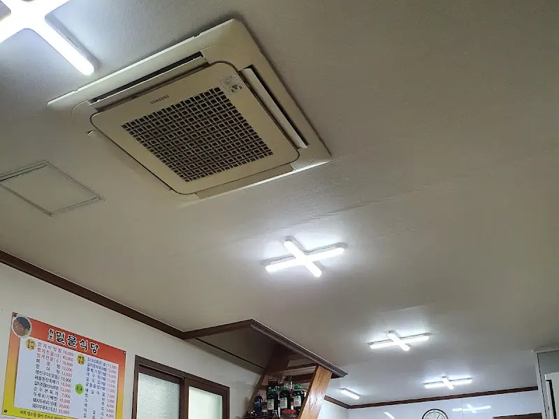 천장 에어컨