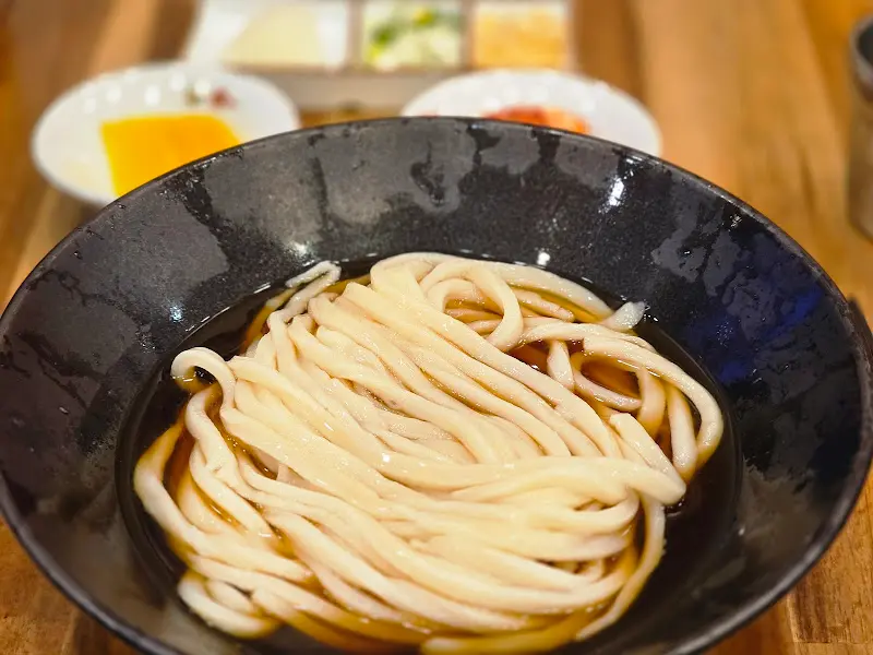 심플한 붓카케 우동