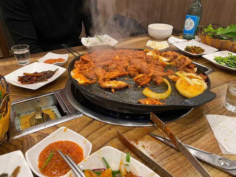 매콤한 오리 주물럭