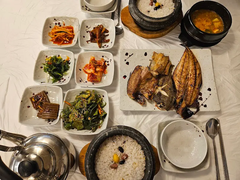 모듬 생선구이 한 상 차림