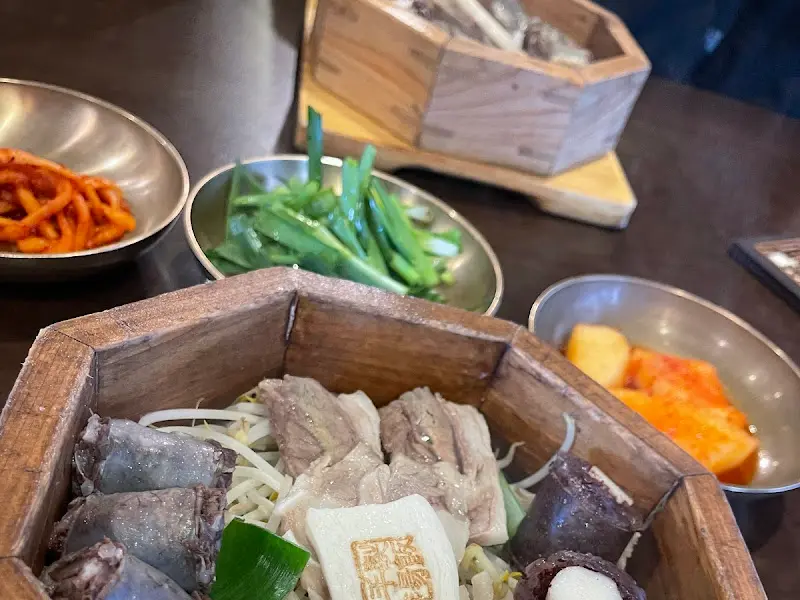 청와옥 본점의 편백찜 사진