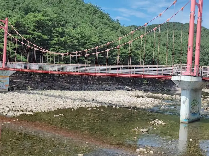 수승대의 맑은 계곡물