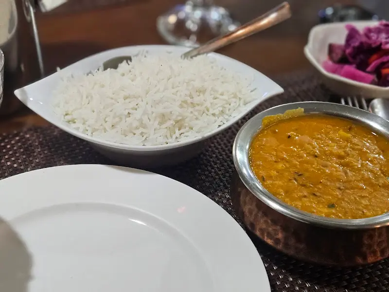 마하라자 커리와 밥