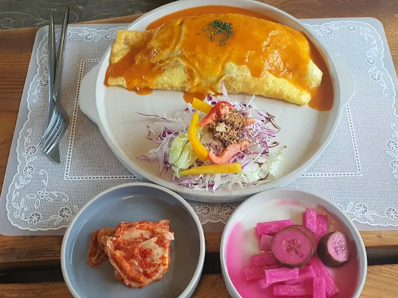 오므라이스 메뉴 사진