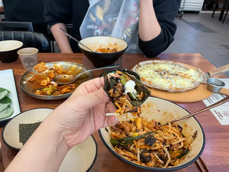 쭈꾸미와 피자의 환상적인 만남