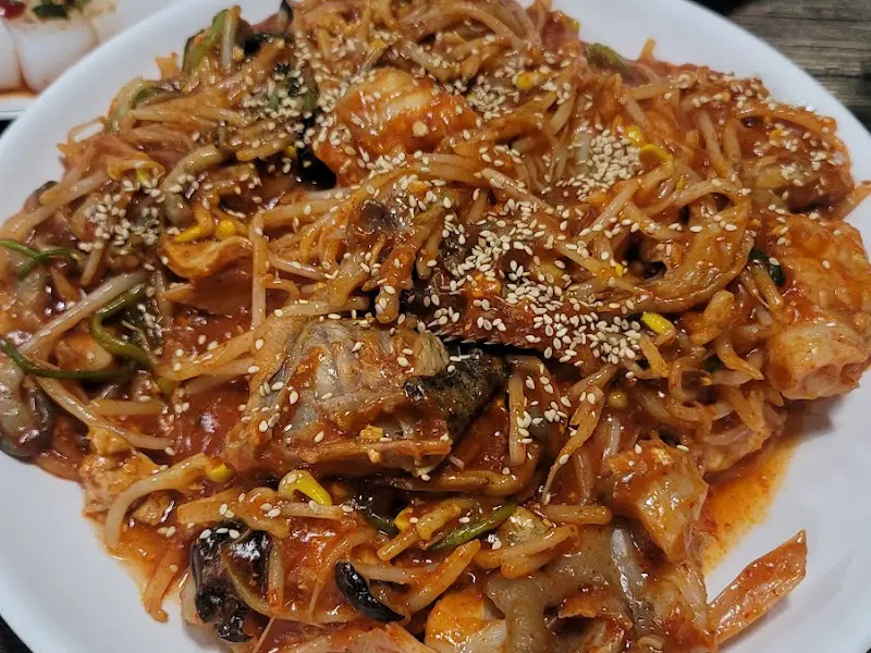 푸짐한 아구찜 한 상