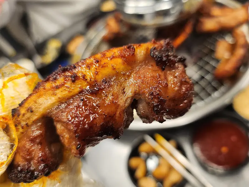 윤기가 흐르는 양념 쪽갈비