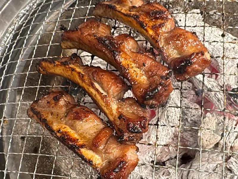 노릇노릇 익어가는 쪽갈비