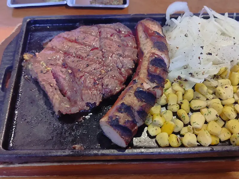 스테이크와 소시지