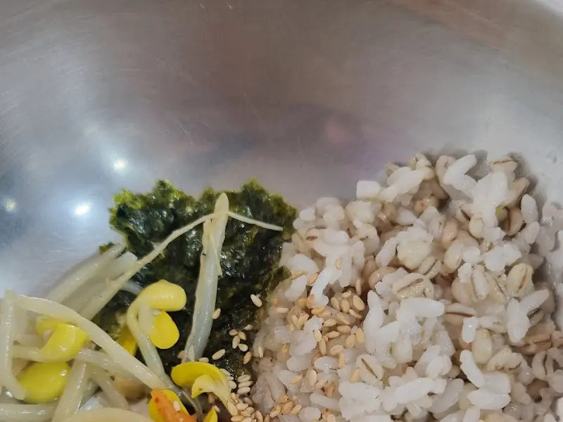 보리밥 근접샷