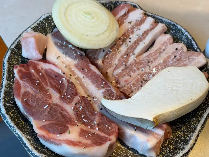 숙성 삼겹살과 목살