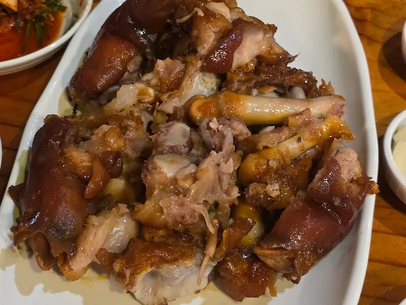 살코기가 적은 족발