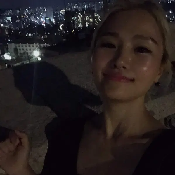 맛있는 식사 후 야경