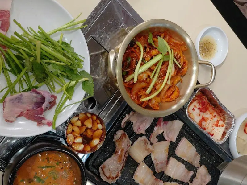 다채로운 한 상 차림