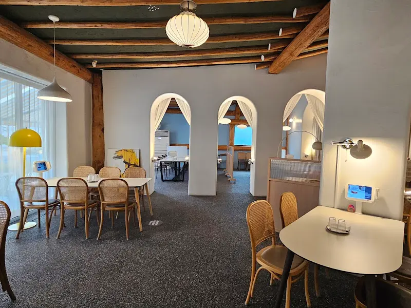 델씨엘로 내부 전경