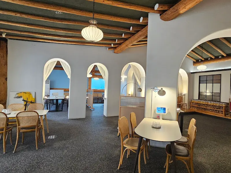 델씨엘로 내부 인테리어