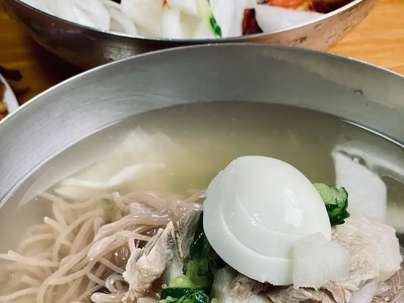평양냉면 한 그릇