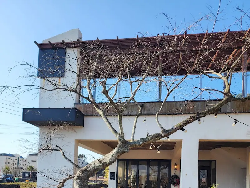 카페 엉물의 외관