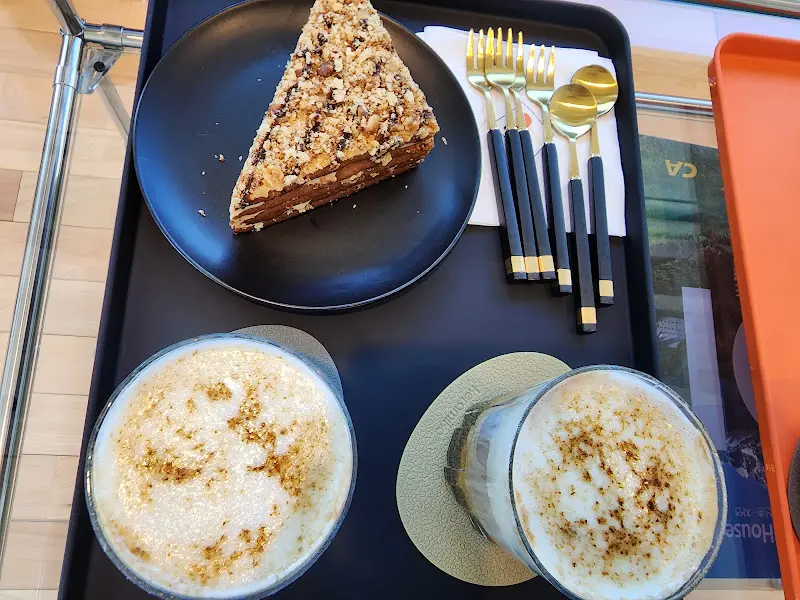 온슈페너와 케이크