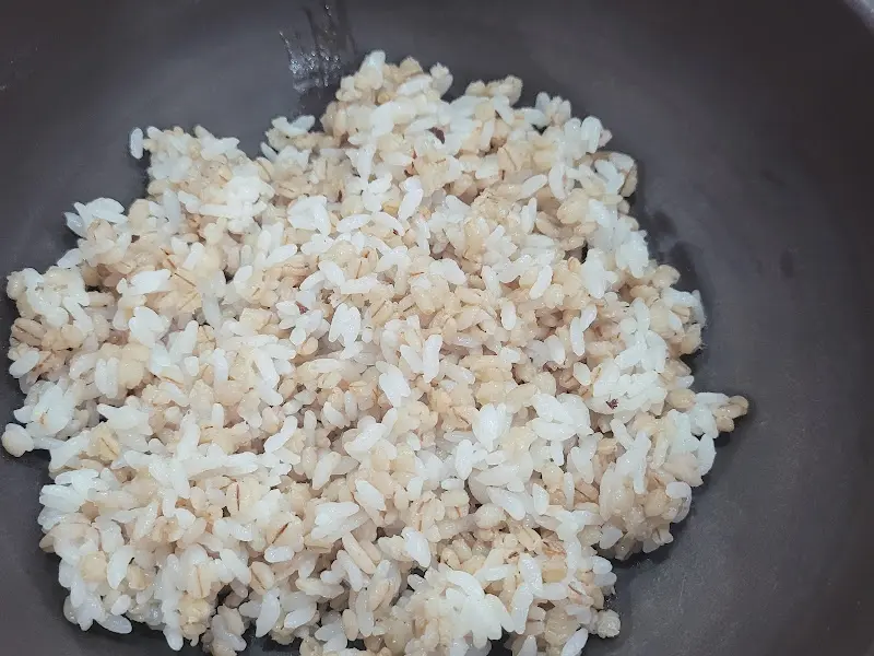 보리밥과 쌀밥의 조화