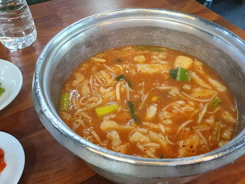 어죽 한 상 차림