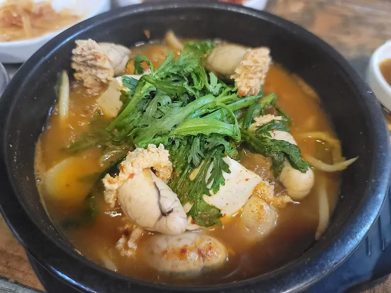 고니가 들어간 동태탕