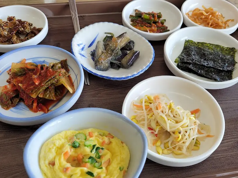 반산식당 밑반찬