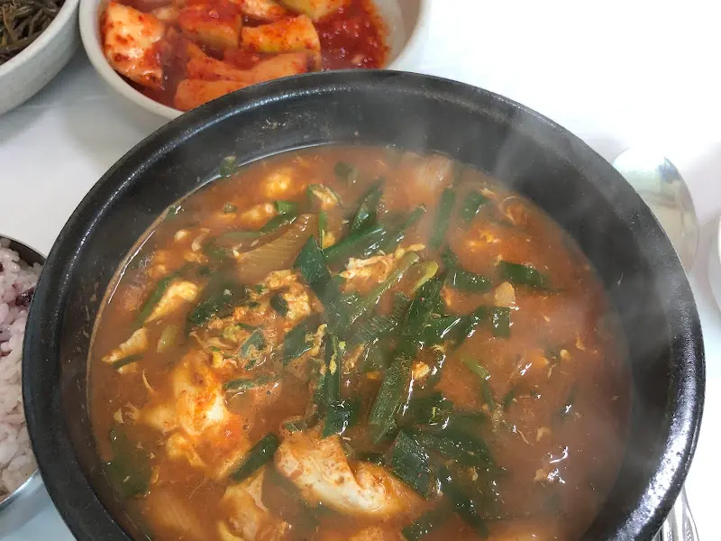 뜨거운 뚜거리탕
