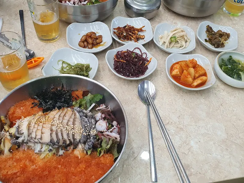 전복 물회 한상차림