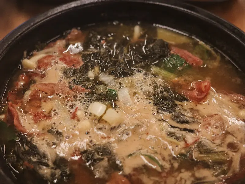 해장국 속 고기